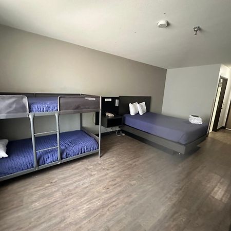 Pinetop Studio Suites Buitenkant foto