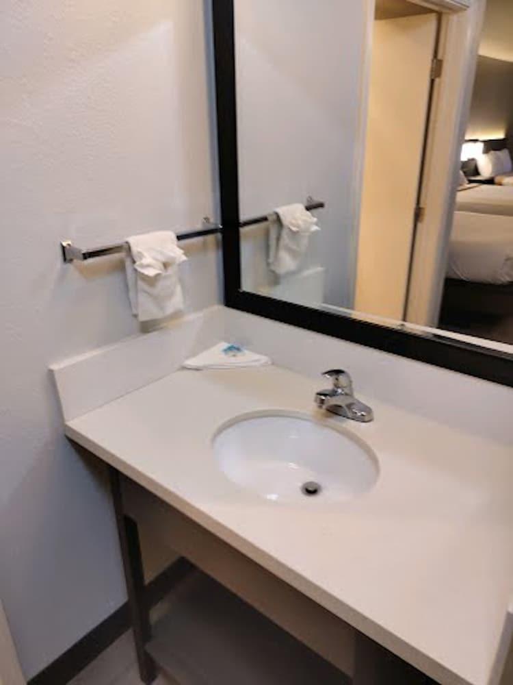 Pinetop Studio Suites Buitenkant foto