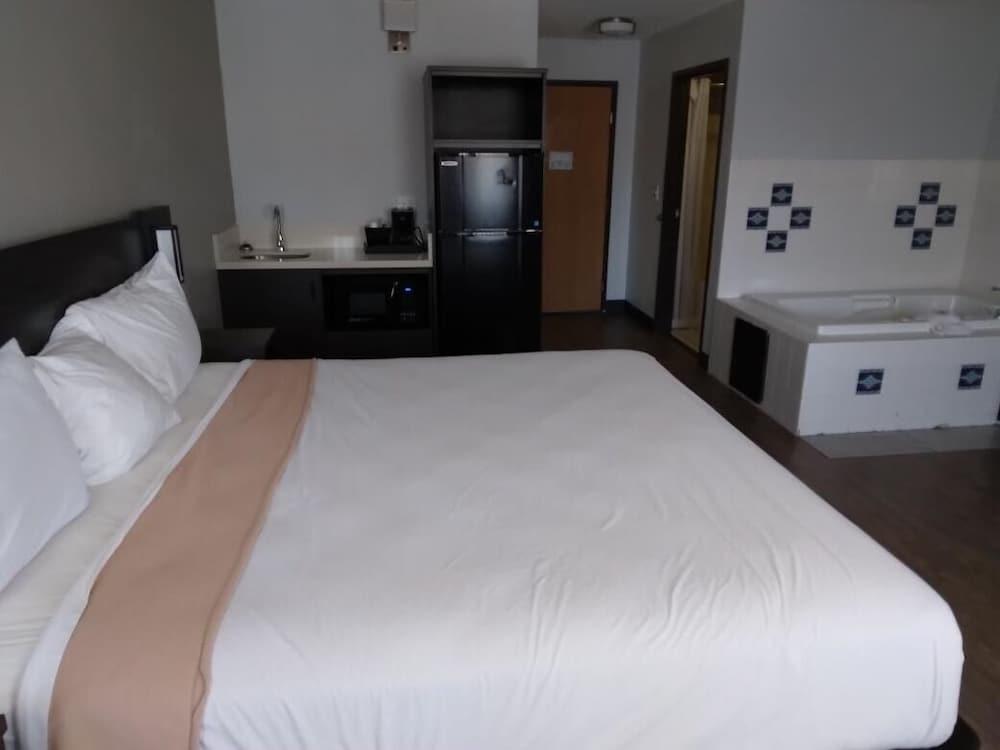 Pinetop Studio Suites Buitenkant foto