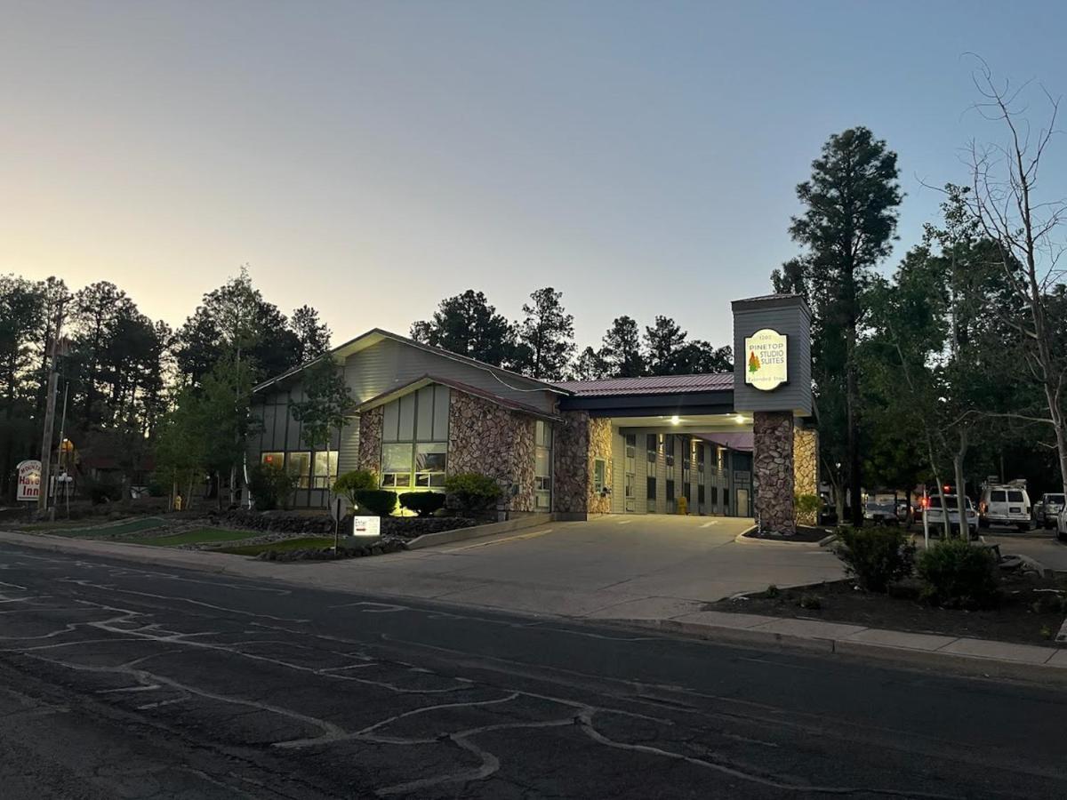 Pinetop Studio Suites Buitenkant foto